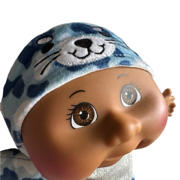 Cabbage Patch African-American doll blue sea otter toy baby doll - Picture 3 of 7